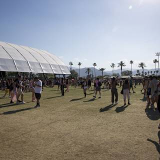 Sunny Vibes at Coachella 2024: Weekend 2