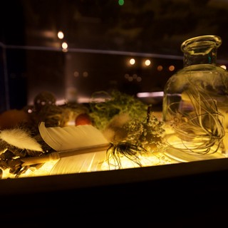 restaurant or artisanal gallery/shop