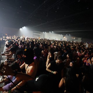 Massive Crowd Surges at Wobbleland EDM Festival 2026