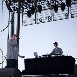 Brother Ali Rocks the Coachella Friday Stage with his Laptop