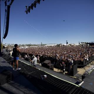 Zach Johnson Rocks the Crowd at Coachella 2012
