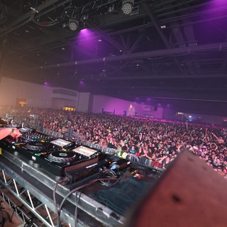 DJ Performs to Massive Crowd at Wobbleland 2026