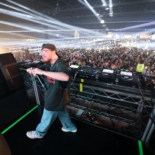 MC Ignites Massive Crowd at Wobbleland 2026