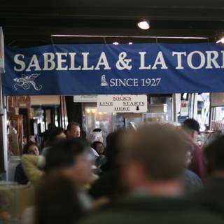 Sabela & La Tor Market Madness