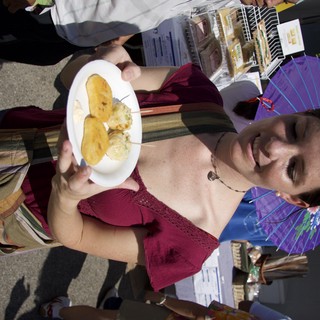 outdoor-farmers-market-or-food-festival-likely-united-states