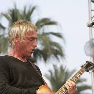 Paul Weller Shreds on His Electric Guitar at Coachella 2009
