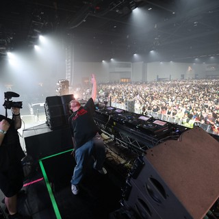 DJ Ignites the Crowd at Wobbleland 2026