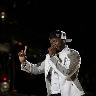 50 Cent Commands the Stage