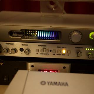 Yamaha Mixer and Microphone Combo