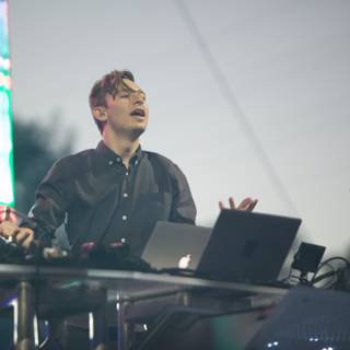 Flume Brings the Crowd to Their Feet