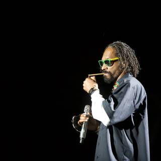 Snoop Dogg Rocks Olympic Stadium
