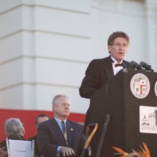 Mike Babcock Addresses a Crowd at Formal Event