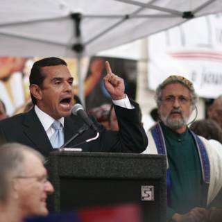 Antonio Villaraigosa delivering a speech at a political rally