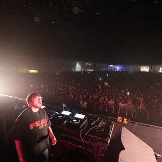 DJ Commands Massive Crowd at Wobbleland Festival 2026