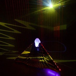 dramatic-immersive-futuristic-otherworldly