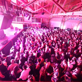 Massive Crowd Packs Wobbleland 2026 Dance Floor