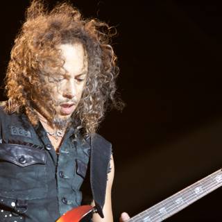 Kirk Hammett Shredding on Stage