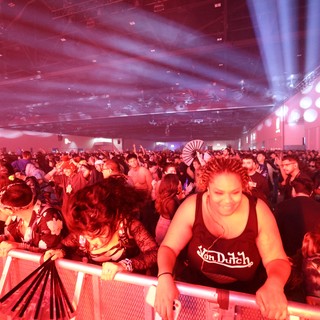Crowd Surges Forward at Wobbleland 2026 Festival