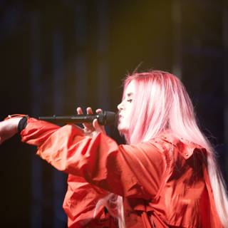 Pink Haired Performer Shines on Coachella Stage