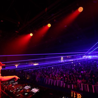 DJ Commands Massive Crowd at Wobbleland 2026