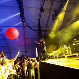 Tom Walker Rocks Coachella with a Red Balloon