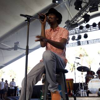 K'naan Warsame steals the show at Coachella 2009
