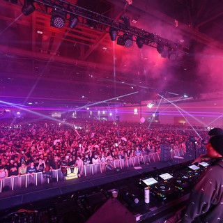 DJ Commands Massive Indoor Festival Crowd at Wobbleland