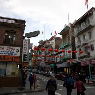 The Vibrant Pulse of Downtown Chinatown