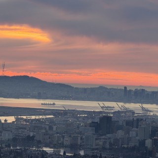 San Francisco Bay at Sunset with Port and Skyline