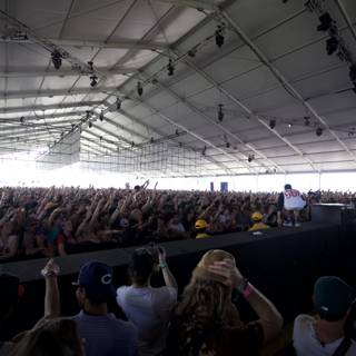 Coachella 2011 Crowd Goes Wild