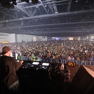 DJ Commands Massive Indoor Festival Crowd at Wobbleland