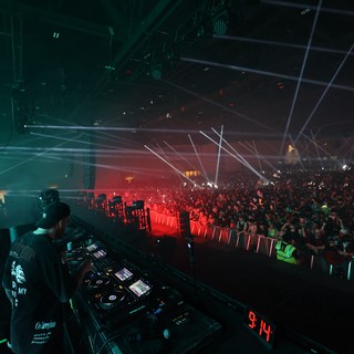 DJ Set Overlooking Massive Crowd at Wobbleland 2026