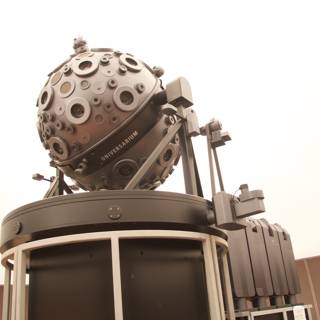 The Majestic Planetarium Machine