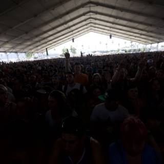 Concert Crowd goes Crazy