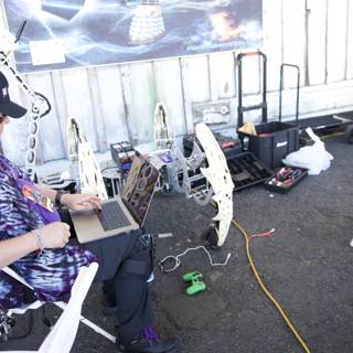 Maker at Work: Laptop and Innovation