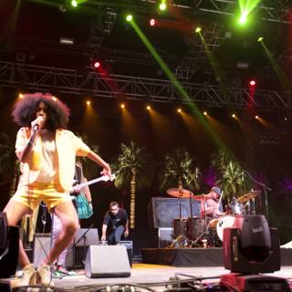 Solange Rocks the Stage at Coachella 2014