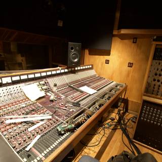 Inside the 2009 Eastwest Recording Studio
