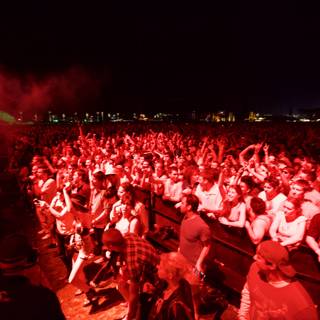 Red Lights and Rambunctious Crowds at 2010 Cochella Friday