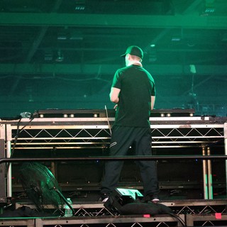 DJ Performs Under Green Lights at Wobbleland 2026