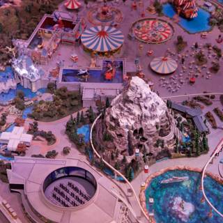 Miniature Marvel: Theme Park Model Magic