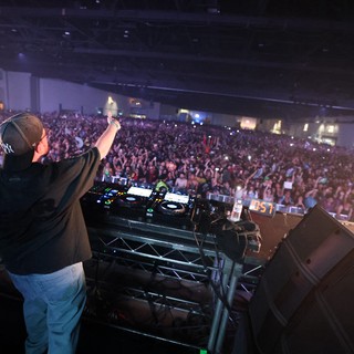 DJ Commands Massive Crowd at Wobbleland 2026