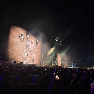 Live Vibes Under the Stars