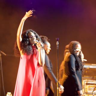 Solange rocks the stage at FYF Concert