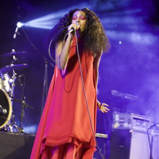 Solange Rocks the Stage in Red