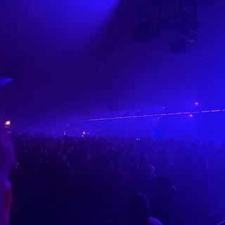 Immersive Blue Light Show at Electronic Music Concert