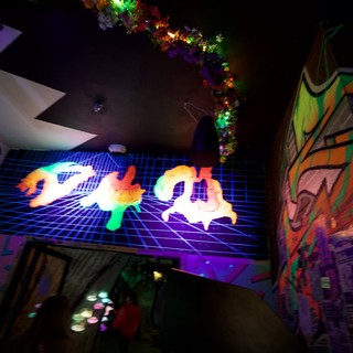 contemporary-art-gallery-or-immersive-art-installation-venue