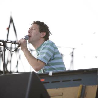 Ira Kaplan Rocks the Mic at Coachella