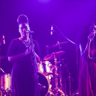 Solange and Friend Perform at FYF Concert