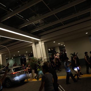 Wobbleland Festival Crowd Flows Through Convention Center