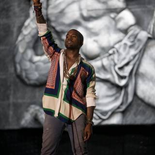 Kanye West's Epic Solo Performance at 2012 Grammys